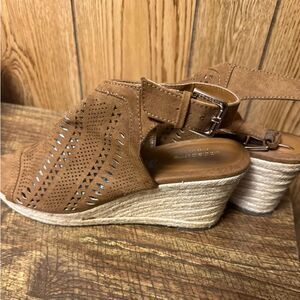 Liz Claiborne Women's Brown Wedge Sandals Size 10 M